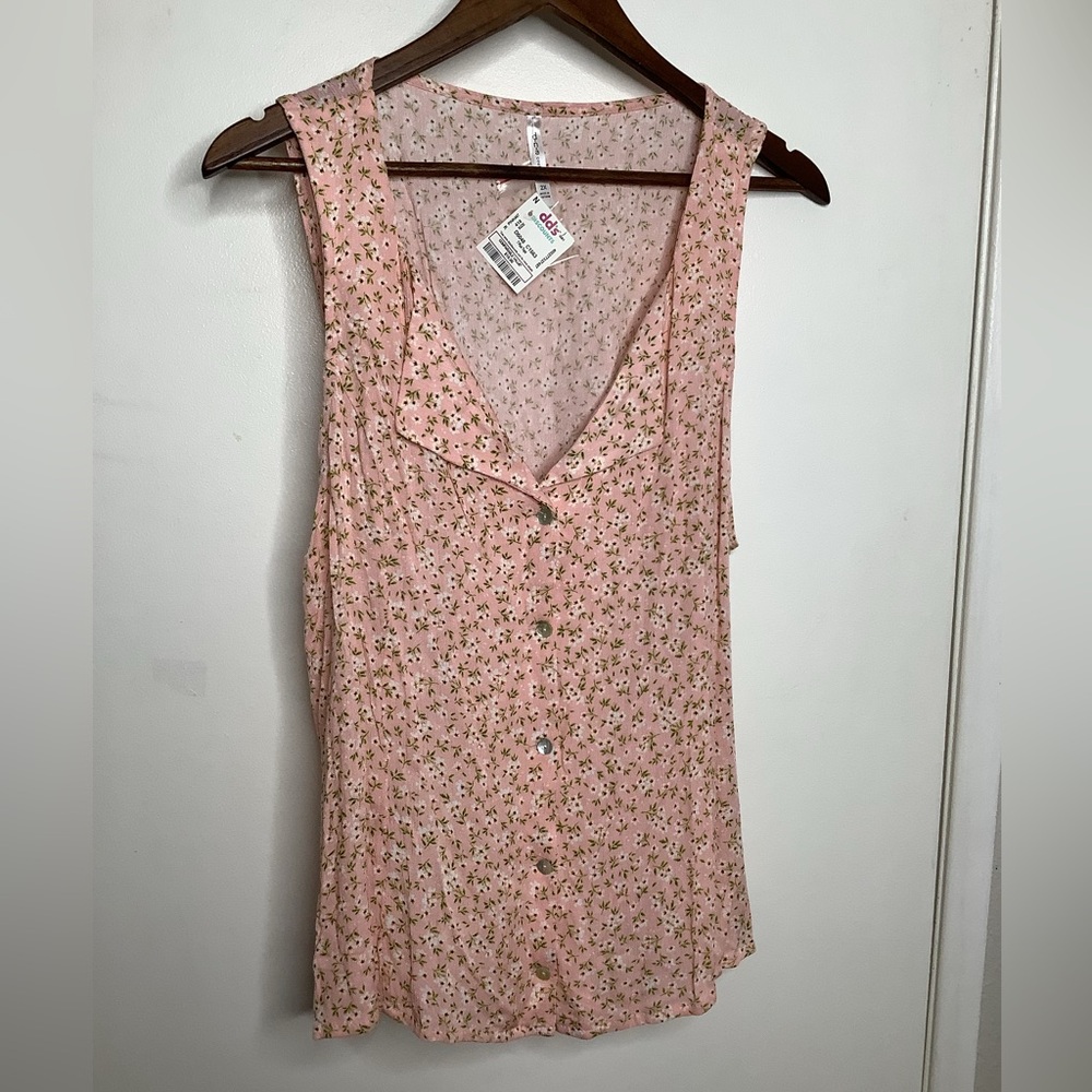 DNA Couture Floral Pink Sleeveless Top 2X